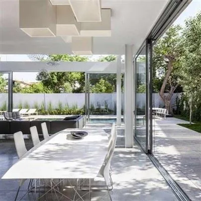 Lifft Gwydr Tempered a Drws Gwydr Sleid